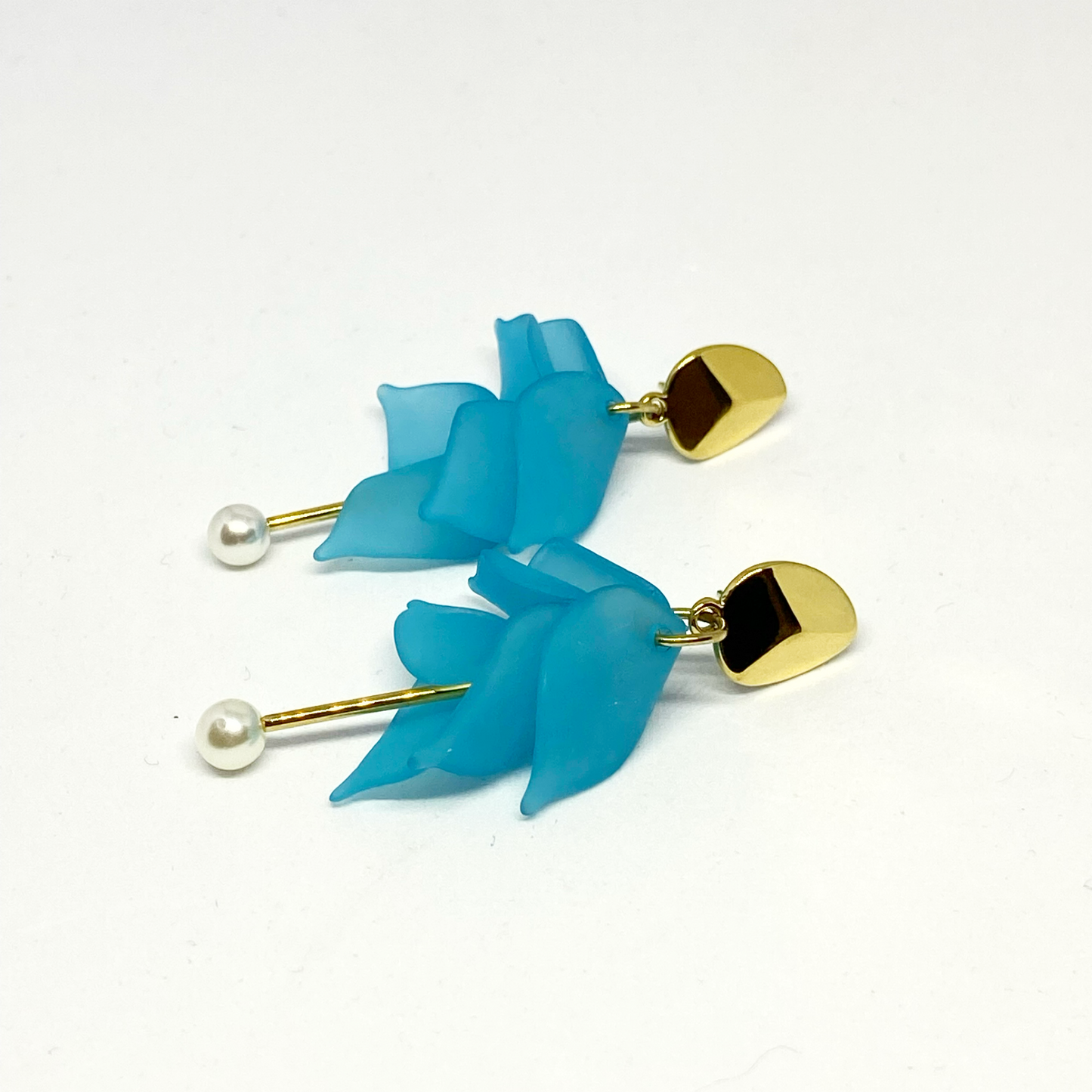 Boucles d'oreilles DJENA gold et bleues