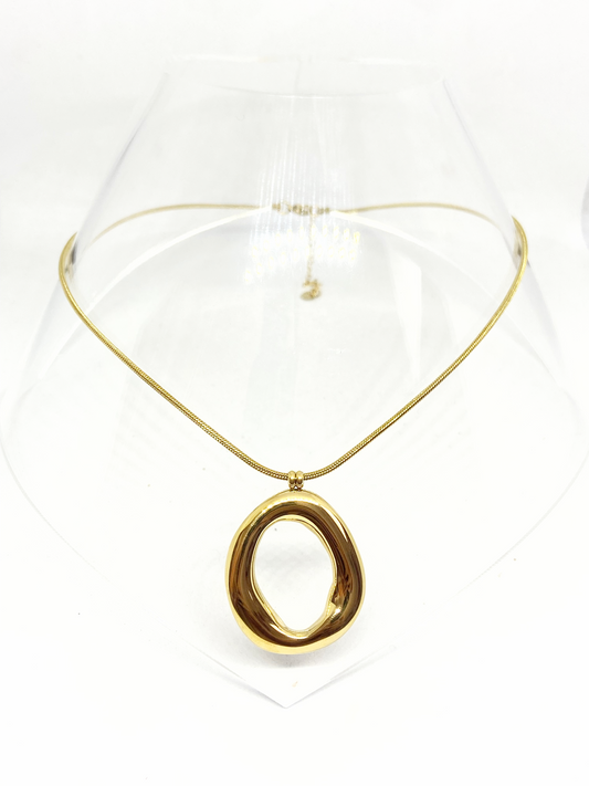 Collier QUEEN gold